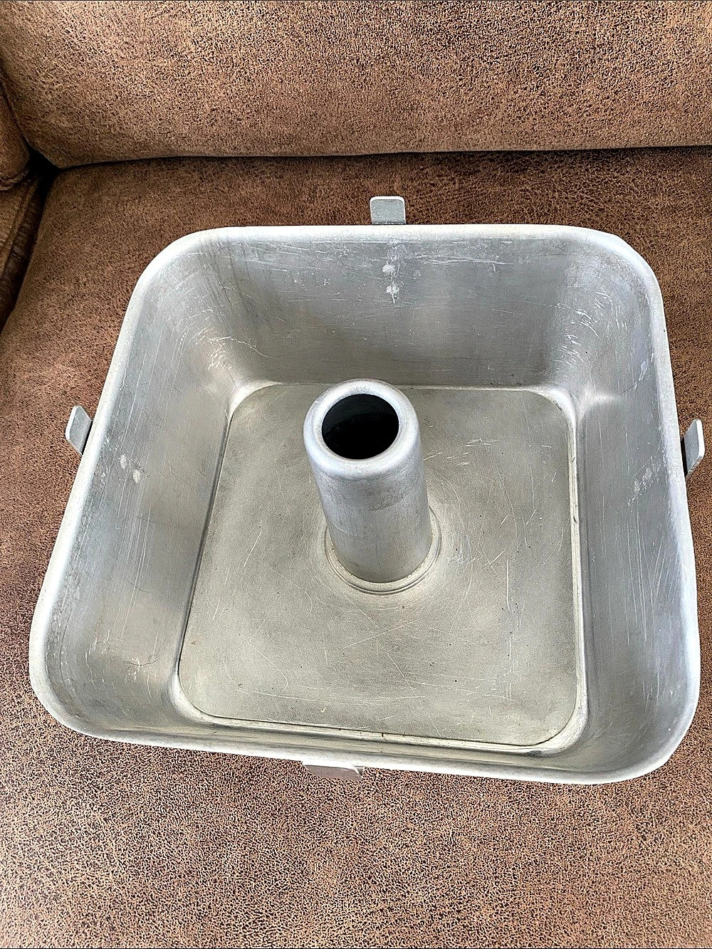 Vintage 2pc Square Aluminum Angel Food Cake Pan